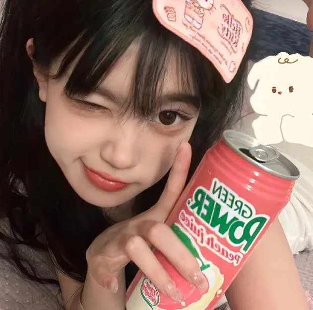 赤裸的美奈子